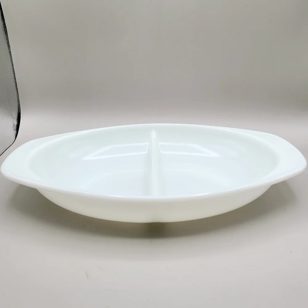 Vintage Pyrex Divided Casserole Dish White Milk Glass #1063 11/2 Qt